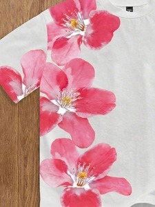 เสื้อยืดผู้ชายสีขาวลายดอกไม้ แขนสั้น คอกลม ทรงปกติ สวมใส่สบาย ผ้าเจอร์ซีย์คอตตอน ระบายอากาศได้ดี - Product Image 4