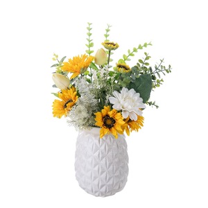 Ramo de Girasoles Artificiales Yiren Xi'an, Tela Plástica Tejida, Decoración para el Hogar, Accesorios para Bodas CF01437 - Product Image 5
