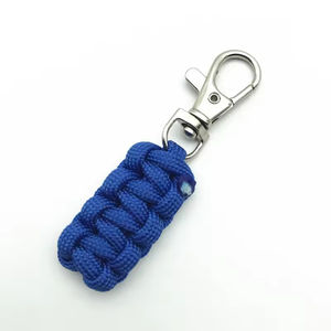Porte-clés en paracorde PP tressé à la main, lot de 4, pendentif de secours d'urgence avec clip métallique pour le camping en plein air, la randonnée, la décoration de sac - Product Image 2