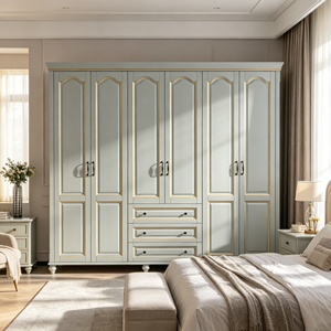 Armoire traditionnelle à 5 portes avec 3 tiroirs, meubles de chambre à coucher en MDF, armoire autoportante, gris clair, finition dorée - Product Image 5