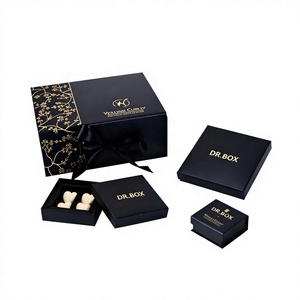 Boîte cadeau en chocolat personnalisée de luxe noire avec revêtement UV recyclable, avec nœud en ruban pour Ferrero Rocher T24 300gm - Product Image 4