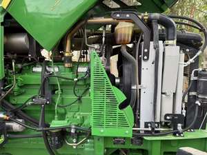 Maquinaria agrícola usada John D e r e Tractor usado - Product Image 3