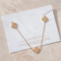Collier Pendentif Trèfle en Acier avec Calligraphie Arabe Musulmane Ayatul Kursi, Bijou de Mode, Vente en Gros Ramadan