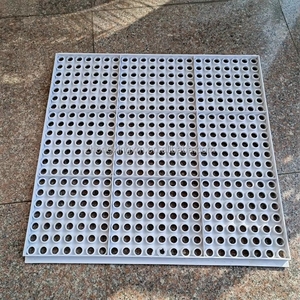 Plancher à lattes rigides 50*40cm pour cage à lapins Anti-morsure Plaque en plastique pour cage à lapins - Product Image 5