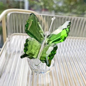Ornements Papillon Boule de Cristal Décoration Maison <span class=keywords><strong>Cadeaux</strong></span> Créatifs Petite Décoration de Bureau <span class=keywords><strong>pour</strong></span> Anniversaire Petite Amie Meilleure Amie - Product Image 3