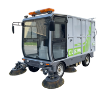 Camion balayeuse routière robuste avec bac de 1080 L 25 °   Capacité de franchissement pour les viaducs et les autoroutes urbaines
