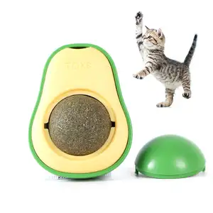 गर्म बिक्री Avocado 360 डिग्री घूर्णन योग्य कटनीप गेंद खिलौने बिल्लियों के लिए इंटरैक्टिव इलाज दांत सफाई कटनीप गेंद दीवार