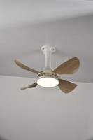 Ampoule de ventilateur LED à changement de couleur 48W E27 B22 Socket Ventilateur de plafond avec lumières Amovible 6 pales Contrôle mural