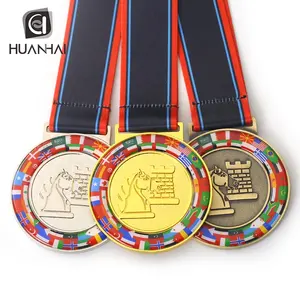 Médaille d'échecs personnalisée avec logo métallique en bronze doré et argenté, drapeau national imprimé