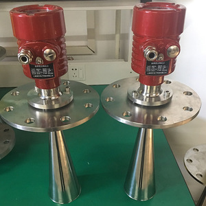 Jauge de niveau radar intelligente 26 GHz en métal 4-20 mA DC24V AC220V pour silos à ciment en environnement très poussiéreux - Product Image 4