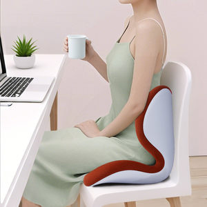 <span class=keywords><strong>Coussin</strong></span> de siège orthopédique en mousse à mémoire de forme Remplissage thérapeutique en mousse <span class=keywords><strong>Correcteur</strong></span> de posture Soutien du dos Oreillers lombaires Coussins de siège - Product Image 2