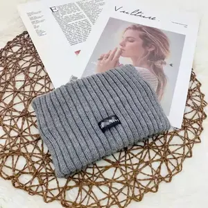 Ikat Kepala Rajut Kustom Logo Telinga Hangat Crochet Headwrap Topi Musim Dingin