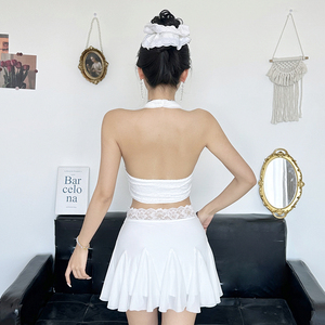 Conjunto Sexy de Top Halter con Espalda Descubierta y Cuello en V de Encaje Europeo y Minifalda de Cintura Baja para Mujer - Product Image 6