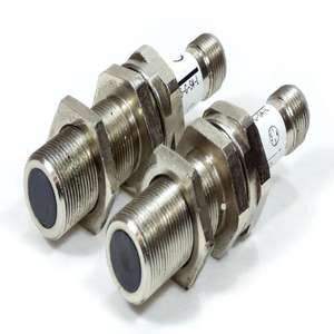 2x BES 516-325-G-S4-L คลังสินค้าอัตโนมัติของแท้ใหม่อุปกรณ์ควบคุมการเขียนโปรแกรม PLC - Product Image 1