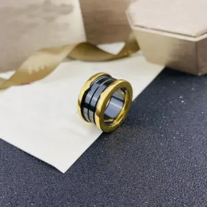 Anelli femminili di marca di gioielli di lusso all'ingrosso 18K placcati oro BV ZERO anelli in ceramica