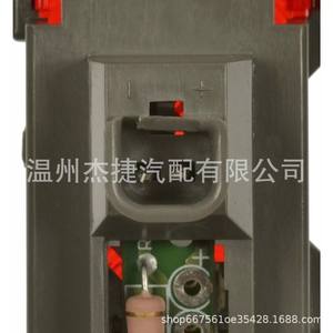 ไฟเบรกติดตั้งสูง 15271122 923-289 ใช้ได้กับ Chevrolet Malibu ชุดติดตั้งไฟและขายึด - Product Image 2