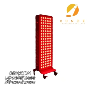 Panel de Terapia de <span class=keywords><strong>Luz</strong></span> Roja Infrarroja de 5 Longitudes de Onda (630/660nm+810/830/850nm) de Aluminio 120, Clasificación IP33 para Medio Cuerpo - Product Image 1