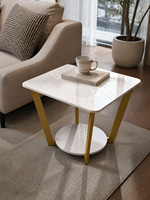 Table d'appoint carrée en dalle de roche blanche, directement de l'usine, avec cadre en fer doré incliné et étagère inférieure pour salon, hôtel, OEM, ODM