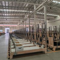 Máquina de Pilates Tres en Uno de Roble Macizo, Equipo de Fitness Profesional, Entrenador Funcional Integrado, Plataforma de Ejercicio para Gimnasio en Casa