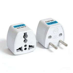 Adaptador de Enchufe Universal a Europeo al por Mayor, Convertidor de Corriente de Viaje Europeo Tipo C de 4.0mm, Adaptador de Enchufe de Viaje para la UE - Product Image 1