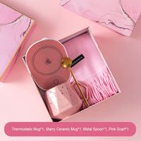 Nouvelle idée de produit 2024, ensemble pour femmes cadeau de fête des mères gadget mini ventilateur avec parapluie bouteille d'eau serviette coffret cadeau pour femmes/