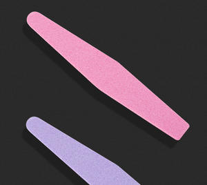 Fabrika sıcak satış tek kullanımlık tırnak tamponu kalın siyah EVA tırnak törpüsü tırnak bakımı için sünger ile - Product Image 5