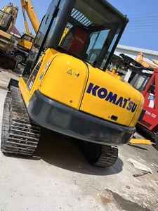 Excavatrice KOMATSU PC56, poids en ordre de marche de 5 tonnes, moteur avec godet de terrassement d'une capacité de 0,12 m³, équipement de construction d'occasion - Product Image 3
