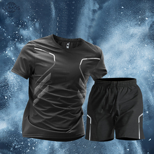 Ensemble T-shirt et short en soie glacée à séchage rapide pour <span class=keywords><strong>homme</strong></span> – Tenue de sport, course et entraînement – Logo et motif personnalisables disponibles - Product Image 3