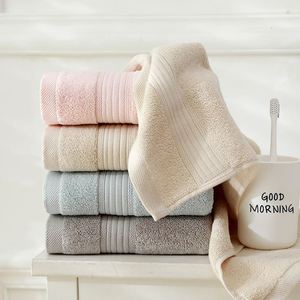 Serviette de toilette en coton jacquard 100% avec logo personnalisé, séchage rapide, pour hôtel, cadeau - Product Image 2
