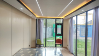 Unité d'hébergement touristique modulaire mobile et extensible, type cabine, respirante et spacieuse, pour glamping et complexes hôteliers