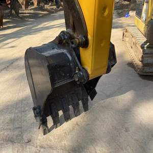 Excavatrice d'occasion SANY SY75C 7 tonnes, pelle hydraulique sur chenilles d'occasion, SY60C SY95C, livraison mondiale en stock à vendre - Product Image 4