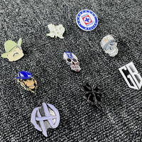 Pin Topi Kartun Terlaris Baru, Klip Topi Enamel Lunak, Pin Lencana Logam Logo Tim Baseball Dengan Rhinestone dan Glitter