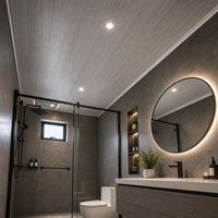 Panneau de plafond PVC WYRAX pour salle de bain, 250x7,5 mm, gris grain de bois, finition moderne légère avec système de fixation par clic