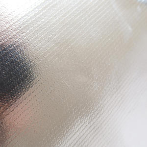 ผ้าใยแก้วเคลือบฟอยล์อะลูมิเนียมแบบมีกาวในตัวสำหรับการติดตั้งฉนวนแบบไร้รอยต่อ - Product Image 4