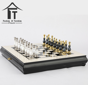 Scacchiera Magnetica <span class=keywords><strong>in</strong></span> <span class=keywords><strong>Legno</strong></span> di Alta Qualità con Pezzi <span class=keywords><strong>in</strong></span> Metallo, Gioco degli Scacchi per Adulti - Product Image 4