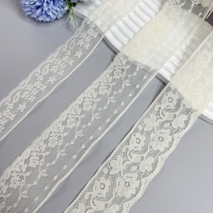 Erkoumi nuovo Design bianco pizzo <span class=keywords><strong>maglia</strong></span> elegante in pizzo solubile in acqua tessuto motivo floreale per le donne Sexy tessuto vestito da cucire - Product Image 4