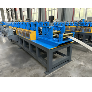 1.0mm-2.5mm entrepôt industriel stockage étagère en <span class=keywords><strong>m</strong></span>étal système de support Z <span class=keywords><strong>M</strong></span> faisceau Rivet étagère rouleau formant la Machine - Product Image 5