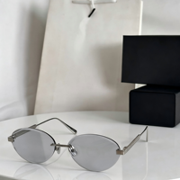 Lunettes de soleil de sport unisexes carrées à monture intégrale en titane pour le cyclisme en extérieur, verres dégradés, design léger, protection UV, verres TAC violets