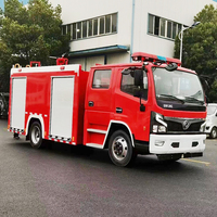 Usine directement vente DONGFENG 4x2 4x4 RHD 5000L camion de pompiers de sauvetage d'urgence camion échelle de lutte contre l'incendie