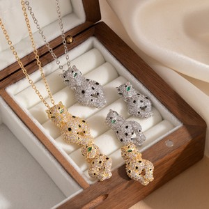 Collar con colgante de leopardo, oro, circonita, amuleto de animal, joyería de moda para mujer - Product Image 4