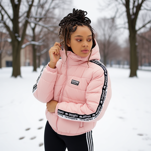 Chaqueta Acolchada Reversible Adidas Originals para Mujer, Color Rosa Claro, con Capucha, para Invierno, Relleno de Poliéster, Diseño Sólido - Product Image 2