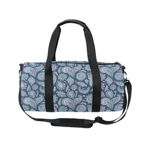 กระเป๋าทรงดัฟเฟิลสำหรับผู้หญิงเสื้อผ้ากีฬาพิมพ์ลาย Paisley กันน้ำทรงกลมออกแบบได้ตามที่ต้องการ