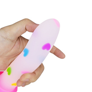 BANSEY Dildo Luminoso de Gelatina con Base de Succión Fuerte, Brilla en la Oscuridad, Tapón Anal en Forma de Corazón, Juguetes Sexuales para Adultos para Mujeres y Hombres - Product Image 4