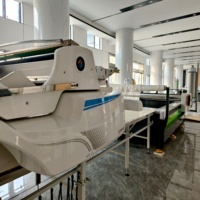 Nouvelle machine automatique de découpe de tissu CNC avec moteur et roulement pour la pré-couture de tissus