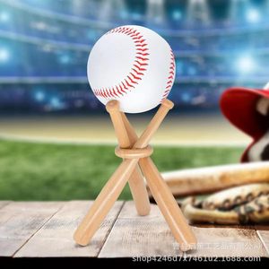 Soporte de exhibición de béisbol de madera maciza, mini soporte para bate, adorno de escritorio, juguete - Product Image 1