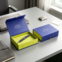 Boîte d'expédition en kraft personnalisée avec intérieur vert, pliable, pour vêtements, cosmétiques, petites entreprises, cadeaux