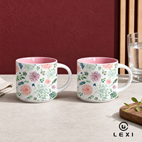 Mug Kopi Keramik Berlapis Dua Warna 450ml dengan Logo Kustom, Eksterior Putih dengan Interior Berwarna-warni, Cangkir Teh Porselen untuk Hadiah