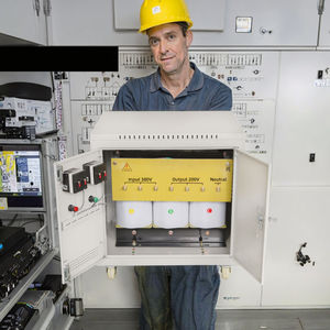 तीन चरण 5kva 10kva 10kva टोरिडल प्रकार ट्रांसफार्मर 3kv 12v चरण-अप/स्टेप-डाउन कॉपर/एल्यूमीनियम वाइंडिंग पावर ट्रांसफार्मर - Product Image 4