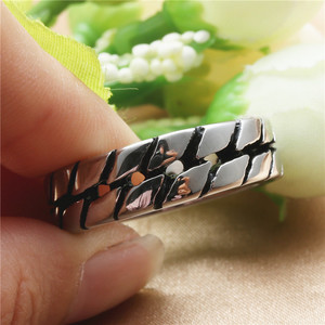 <b>Titanium</b> Steel Tire Pattern <b>Ring</b> Retro Silver Unisex Fashion Jewelry Gift - Product Image 4