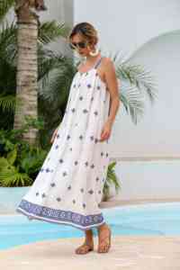 Gaun Kasual Liburan Model Swing Besar dengan Bordir Pola Tiga Dimensi Vintage yang Elegan dan Modis - Product Image 6